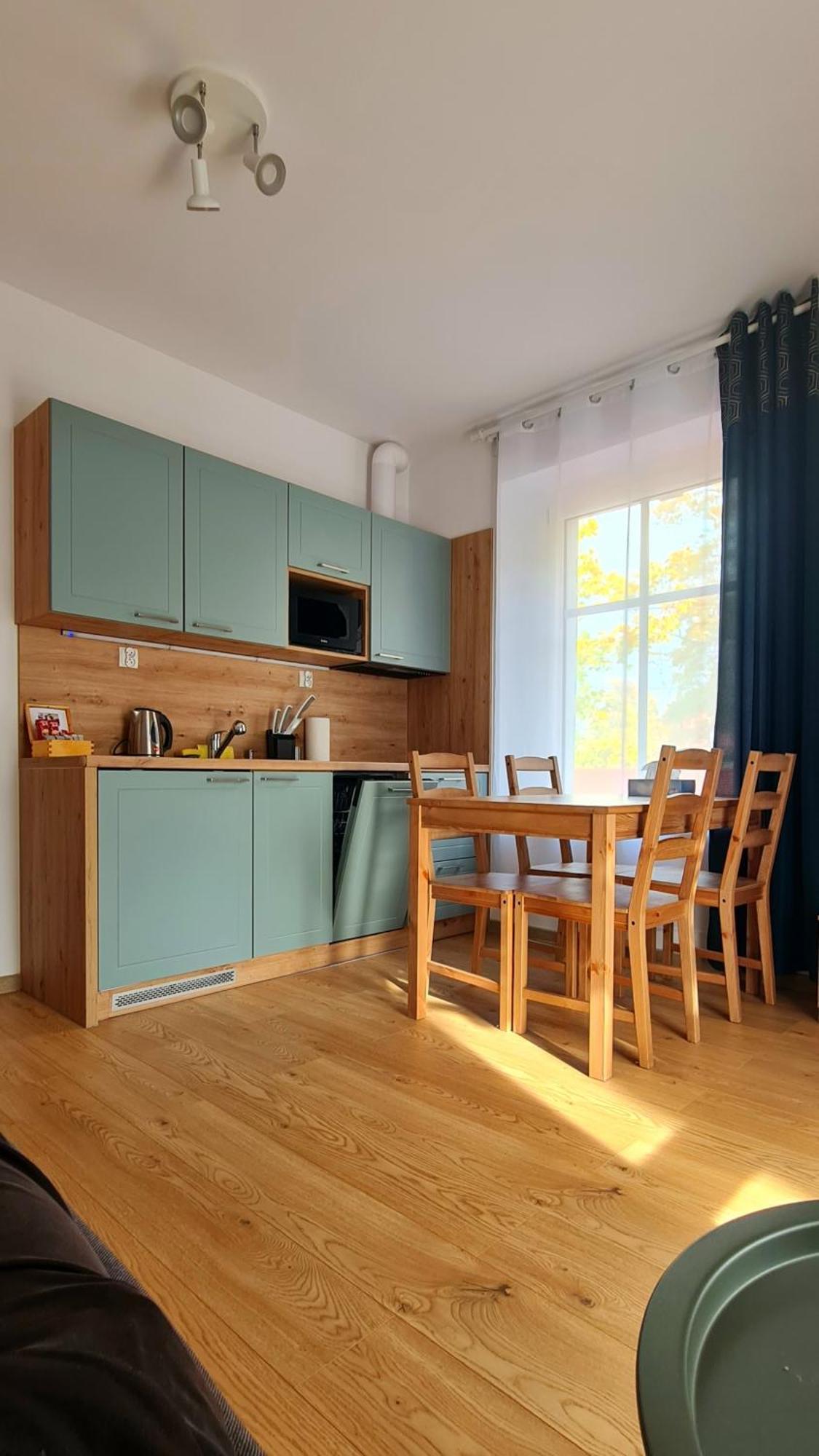פולניסה-ז'דוז' Apartamenty Debowa 3 מראה חיצוני תמונה